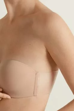 Tezenis Super Padded Hold-Up Bandeau Bra With Silicone Back 9 Tezenis Super Padded Hold-Up Bandeau Bra With Silicone Back -Outlet Tops Store 1AC2621905 DT1W