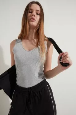 Tezenis Wide-Strap Round-Neck Cotton Camisole 8 Tezenis Wide-Strap Round-Neck Cotton Camisole -Outlet Tops Store 1MC15B wear 031 M