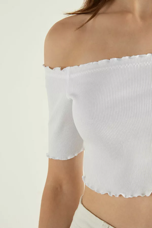 Tezenis Half Sleeve Lettuce Leaf Trim Ribbed Crop Top 4 Tezenis Half Sleeve Lettuce Leaf Trim Ribbed Crop Top - Image 4