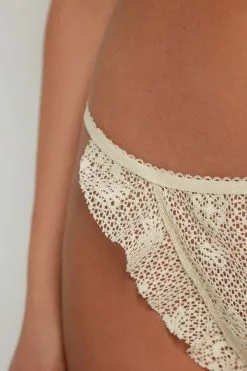 Tezenis Country Pointelle Ruffle String Panties -Outlet Tops Store 1SN1548265V DT1W