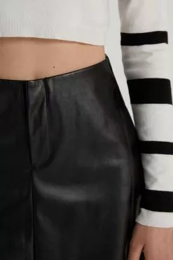 Tezenis Rub Finish Mini Skirt With Zipper 8 Tezenis Rub Finish Mini Skirt With Zipper -Outlet Tops Store 1WG1164019 DT1W