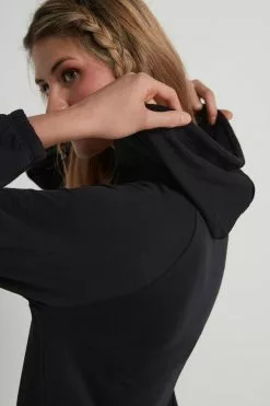 Tezenis Long-Sleeve Hoodie With Large Pocket 8 Tezenis Long-Sleeve Hoodie With Large Pocket -Outlet Tops Store 1WL1101B019 DT1W