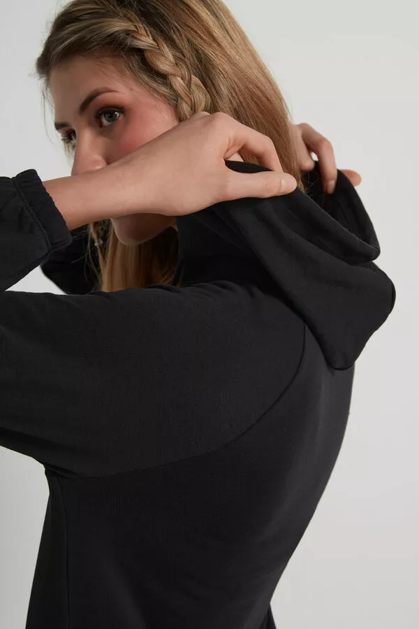 Tezenis Long-Sleeve Hoodie With Large Pocket 4 Tezenis Long-Sleeve Hoodie With Large Pocket - Image 4