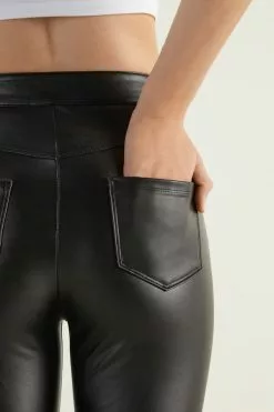 Tezenis Coated-Effect Thermal Pants With Five Pockets -Outlet Tops Store 1WP1350019 DT1W