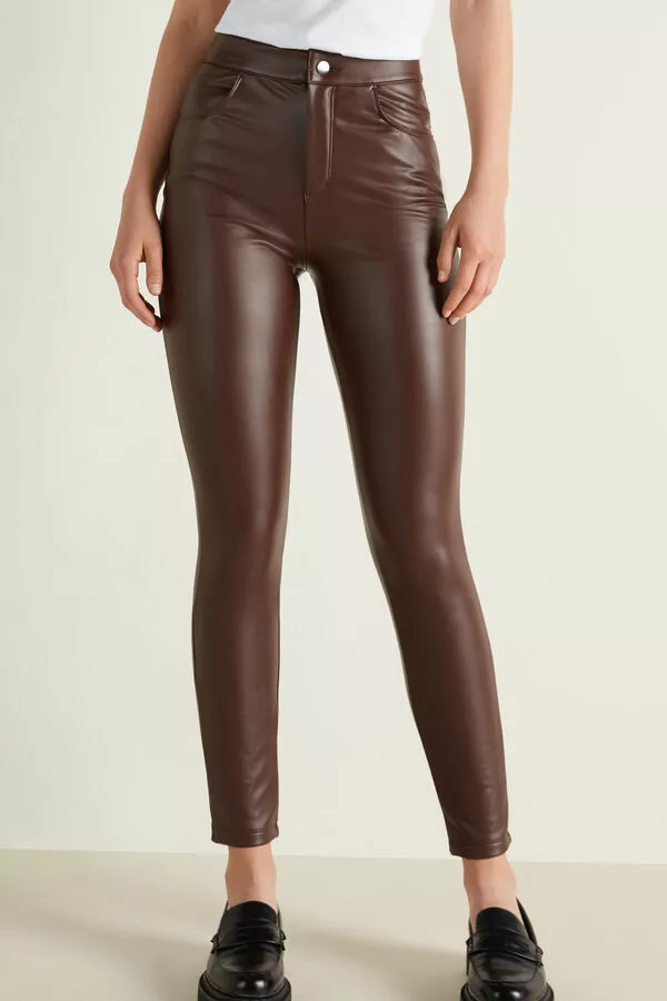 Tezenis Coated-Effect Thermal Pants With Five Pockets 1 Tezenis Coated-Effect Thermal Pants With Five Pockets